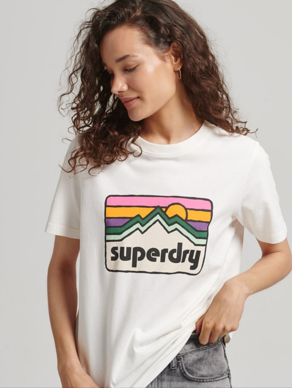 SUPERDRY Retro Vintage Terrain Graphic Relaxed T-Shirt Size 6 US